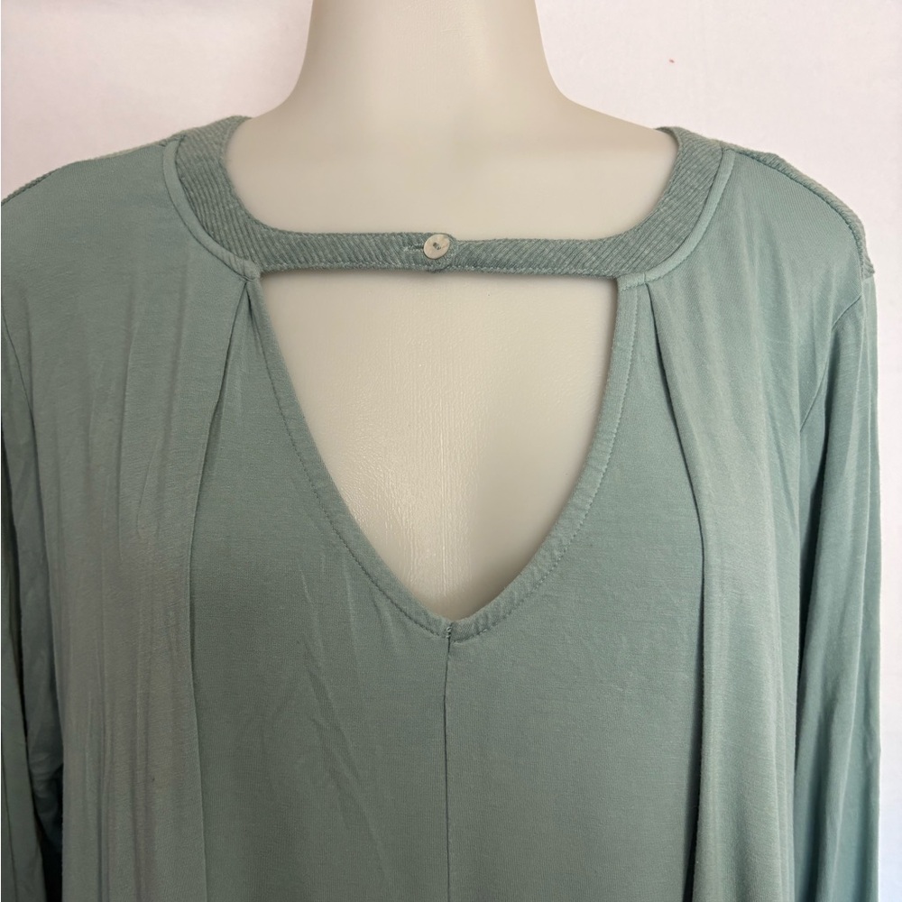 KORI AMERICA Green Long Sleeve Women's Tunic Top - Picture 2 of 9